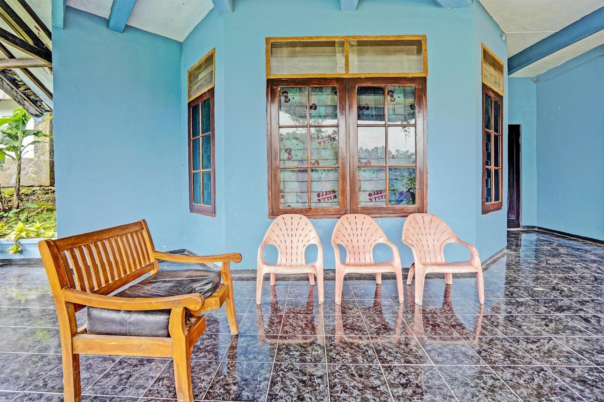 Prigen Spot On 92388 Villa Segi Delapan מראה חיצוני תמונה